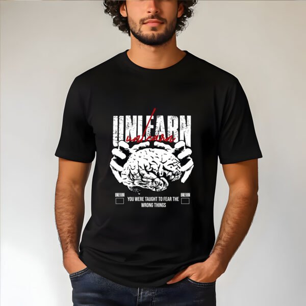 "UNLEARN. REWILD YOUR MIND." T-Shirt - Critical Thinking & Self-Improvement Streetwear.